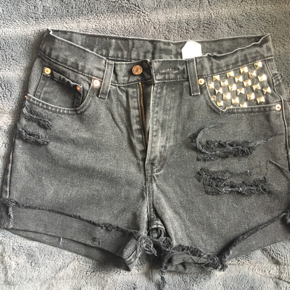 Vintage Jordache Jean shorts - Picture 1 of 3